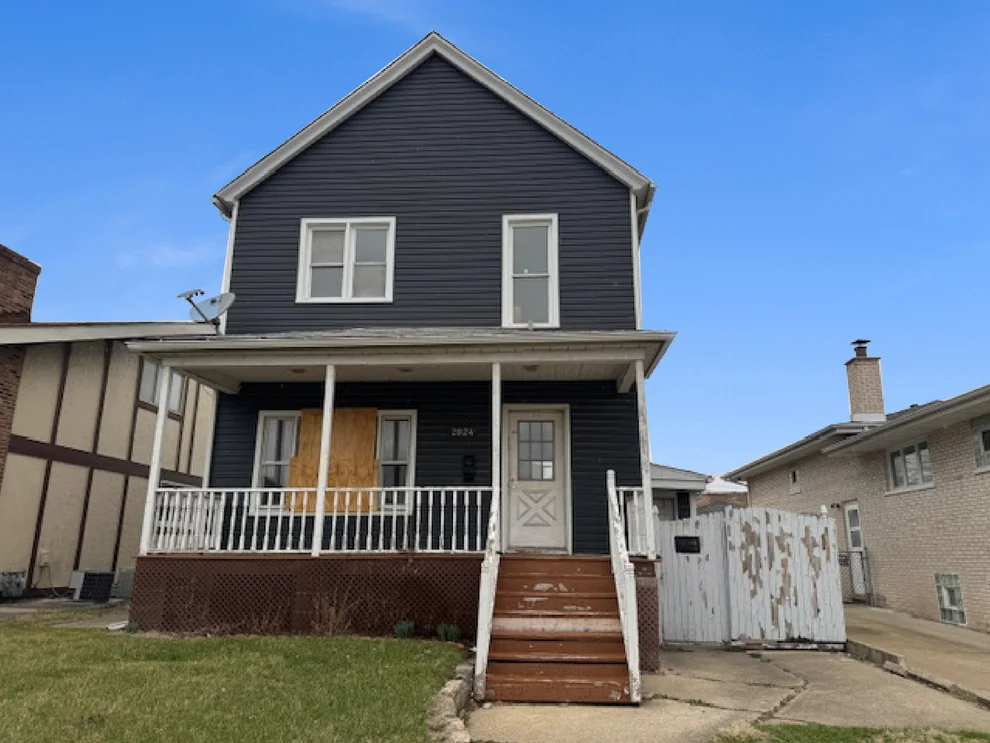 Unit for sale at 2024 Union Street, Blue Island, IL 60406