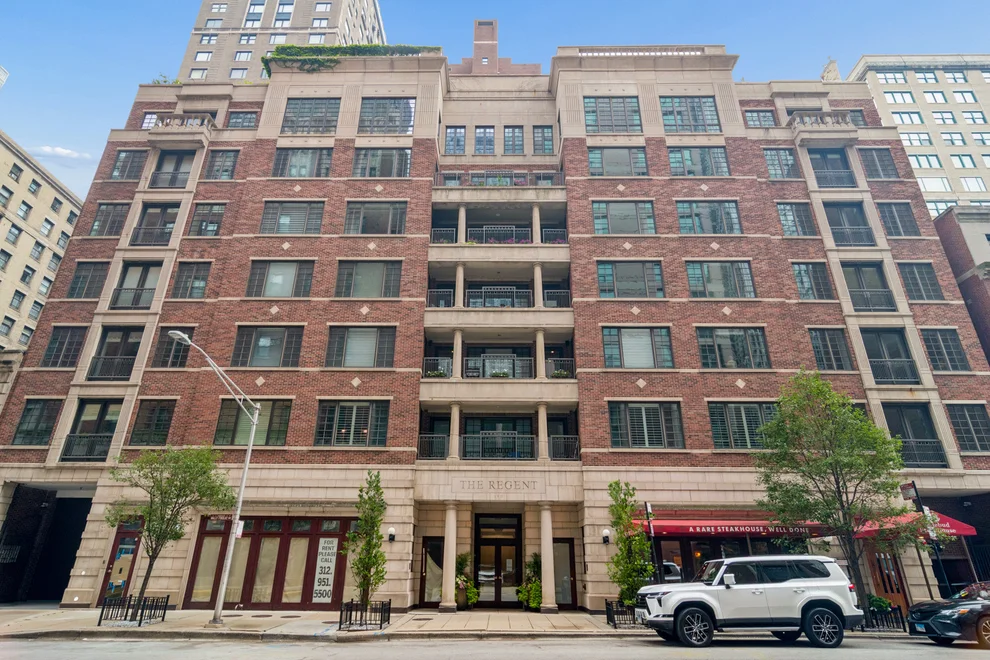 Unit for sale at 190 E WALTON Street, Chicago, IL 60611