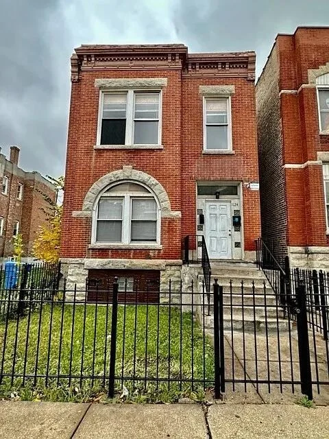 Unit for sale at 1124 S Sacramento Boulevard, Chicago, IL 60612