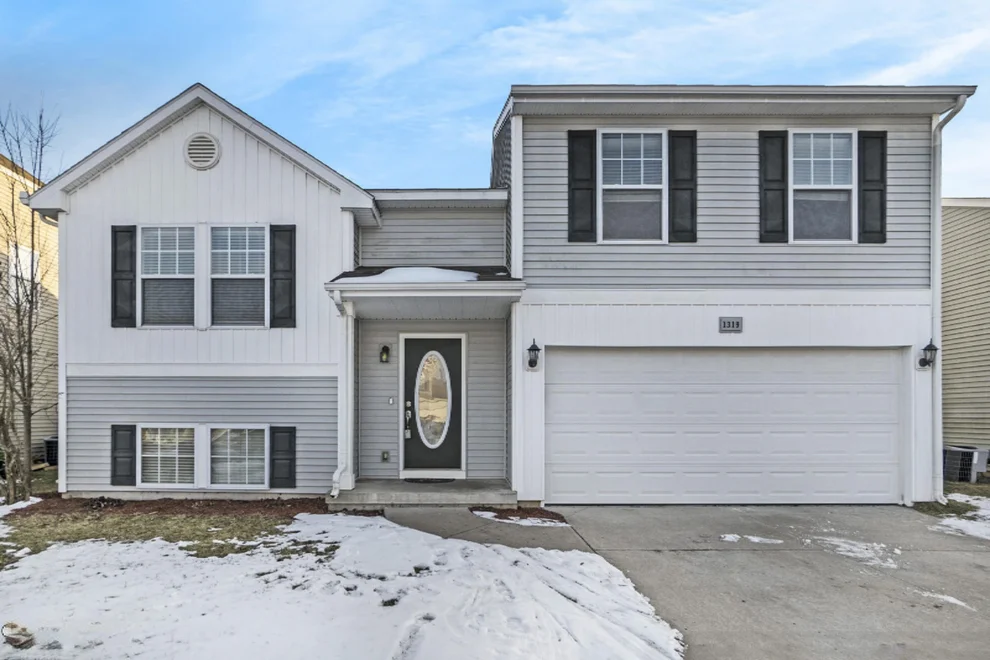 Unit for sale at 1319 Odell Farm Lane, Vicksburg, MI 49097