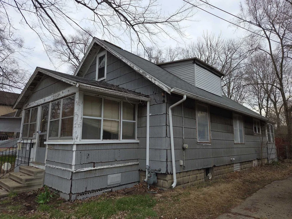 Unit for sale at 11 Cornwell Street, Battle Creek, MI 49014