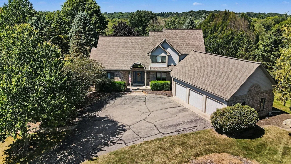 Unit for sale at 8819 Webster Hills Road, Dexter, MI 48130
