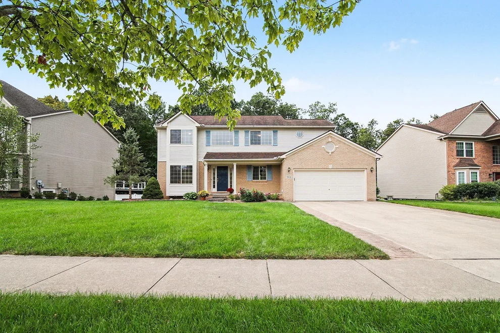 Unit for sale at 5931 Cedar Ridge Drive, Ann Arbor, MI 48103