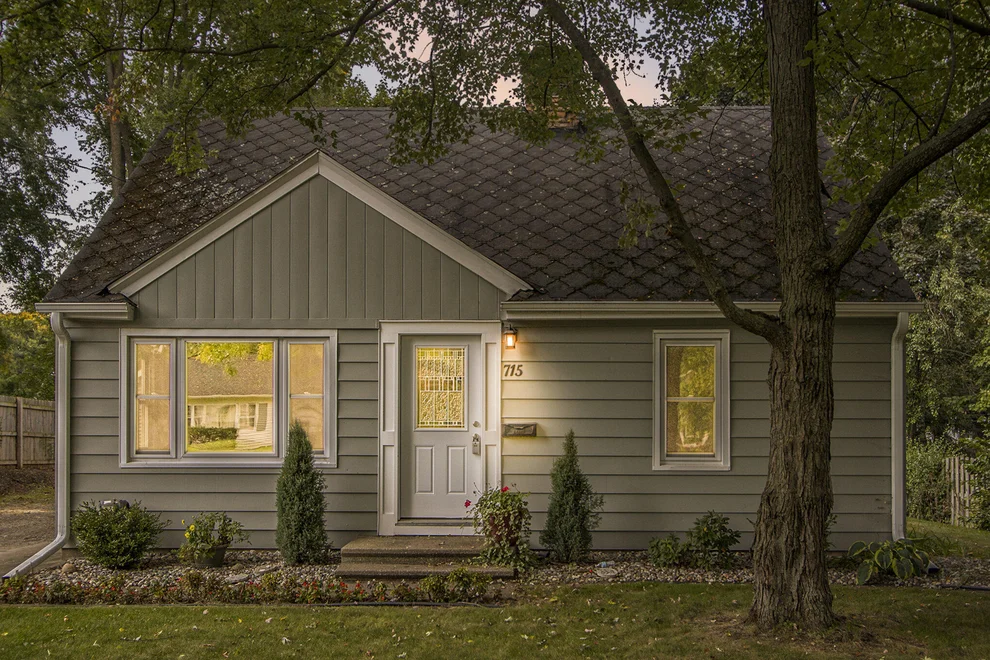 Unit for sale at 715 Fletcher Avenue, Kalamazoo, MI 49006