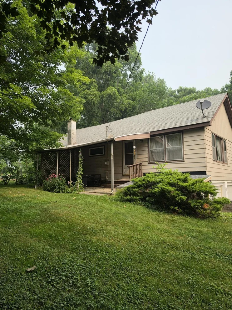 Unit for sale at 119 N Lovell Street, Climax, MI 49034