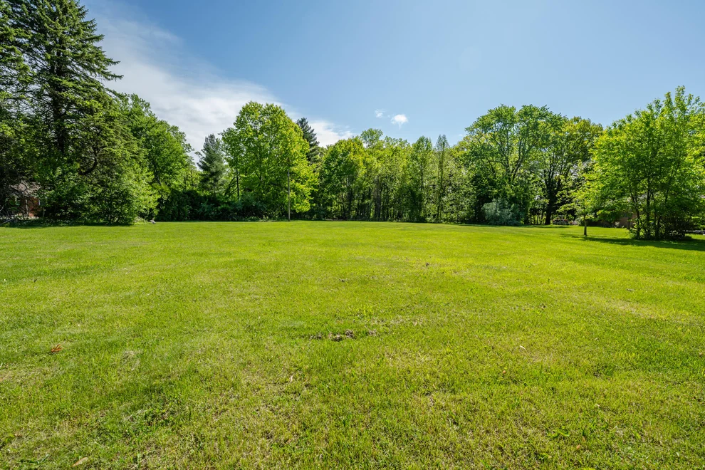 Unit for sale at 2469 Washington Avenue, St. Joseph, MI 49085