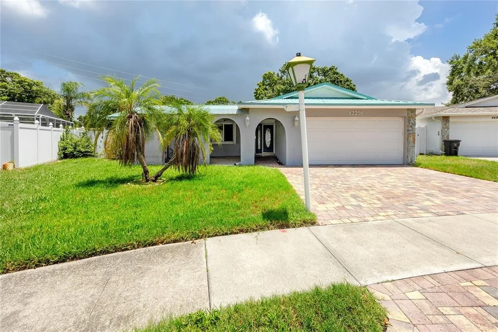 Unit for sale at 12291 MONARCH CIRCLE, SEMINOLE, FL 33772