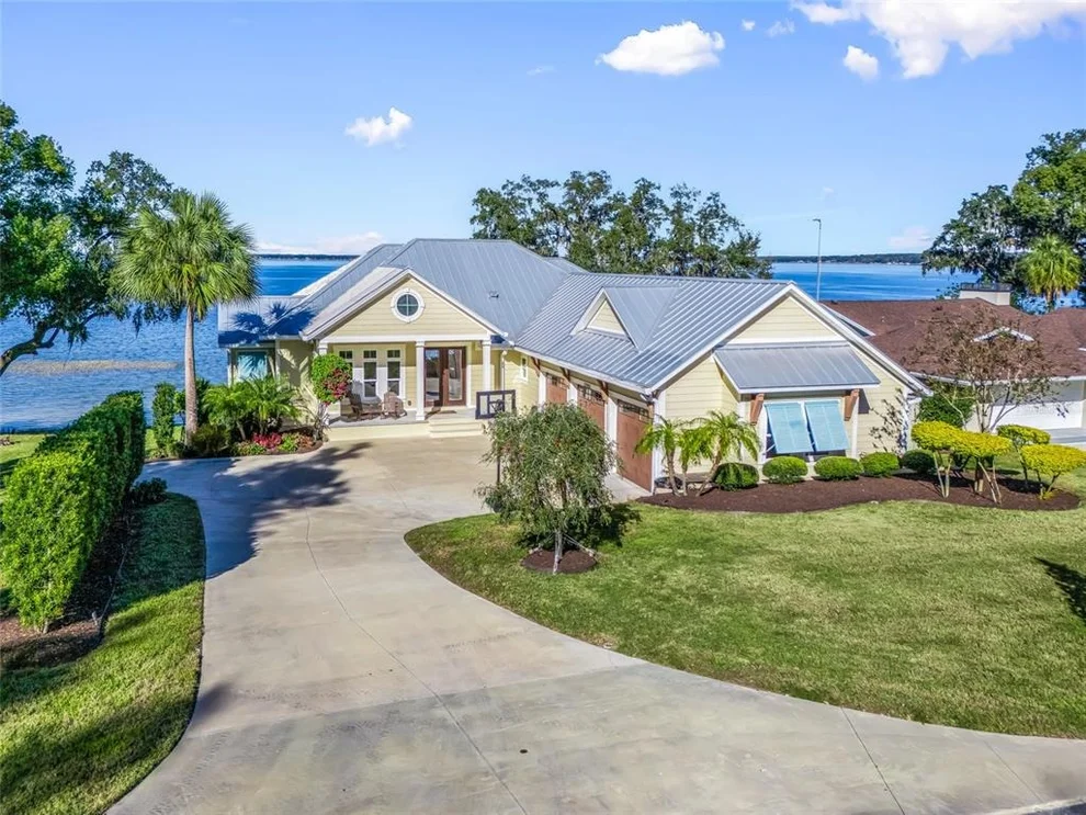 Unit for sale at 12943 SE SUNSET HARBOR ROAD, WEIRSDALE, FL 32195