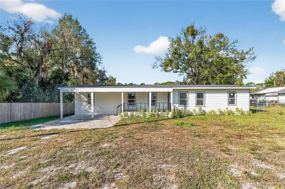 Unit for sale at 40415 COUNTRY ROAD, EUSTIS, FL 32736