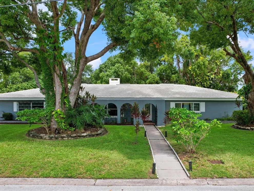 Unit for sale at 2100 MCKINLEY STREET, CLEARWATER, FL 33765