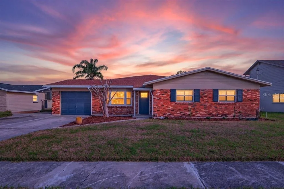 Unit for sale at 8711 BAY CREST LANE, TAMPA, FL 33615
