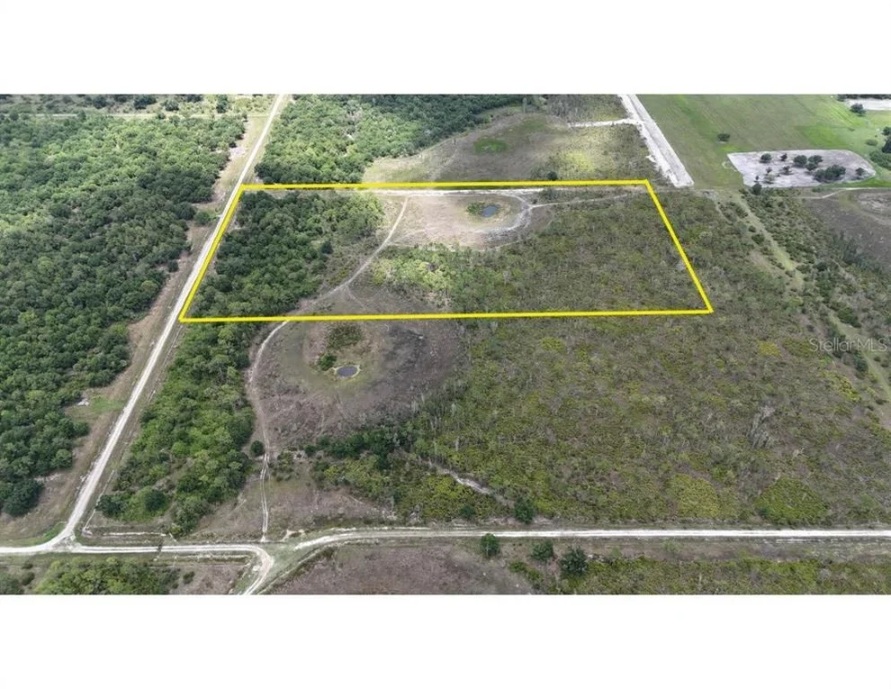 Unit for sale at 21041 GRANVILLE ROAD, NORTH FORT MYERS, FL 33917