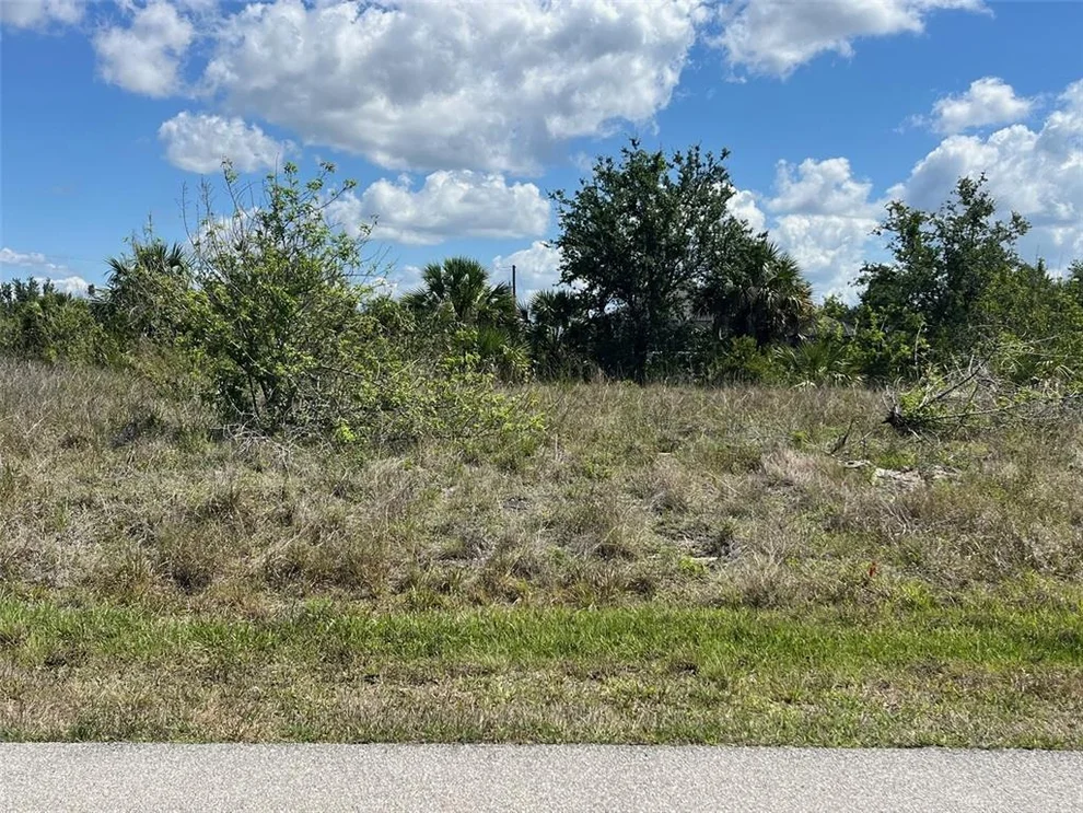 Unit for sale at 13598 ALLAMANDA CIRCLE, PORT CHARLOTTE, FL 33981