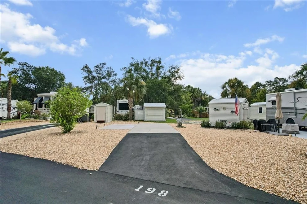 Unit for sale at 10173 SUNCOAST BOULEVARD, CRYSTAL RIVER, FL 34428