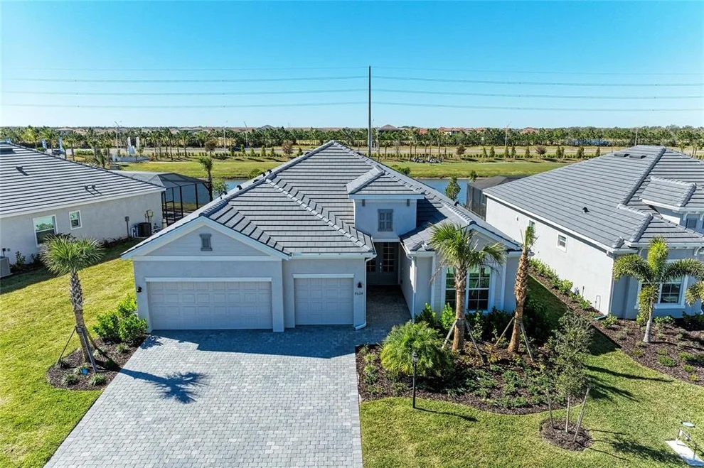 Unit for sale at 5624 LIGHTNING WHELK, LAKEWOOD RANCH, FL 34211
