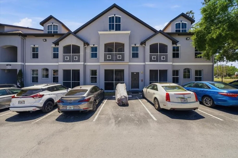 Unit for sale at 5007 SUNRIDGE PALMS DRIVE, TAMPA, FL 33617