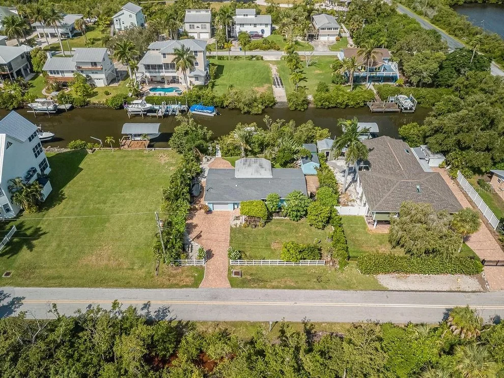 Unit for sale at 1831 BAYSHORE DRIVE, TERRA CEIA, FL 34250