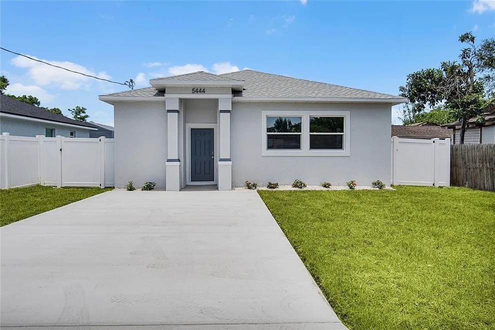 Unit for sale at 5444 SIMMONS RD, LAKELAND, FL 33811
