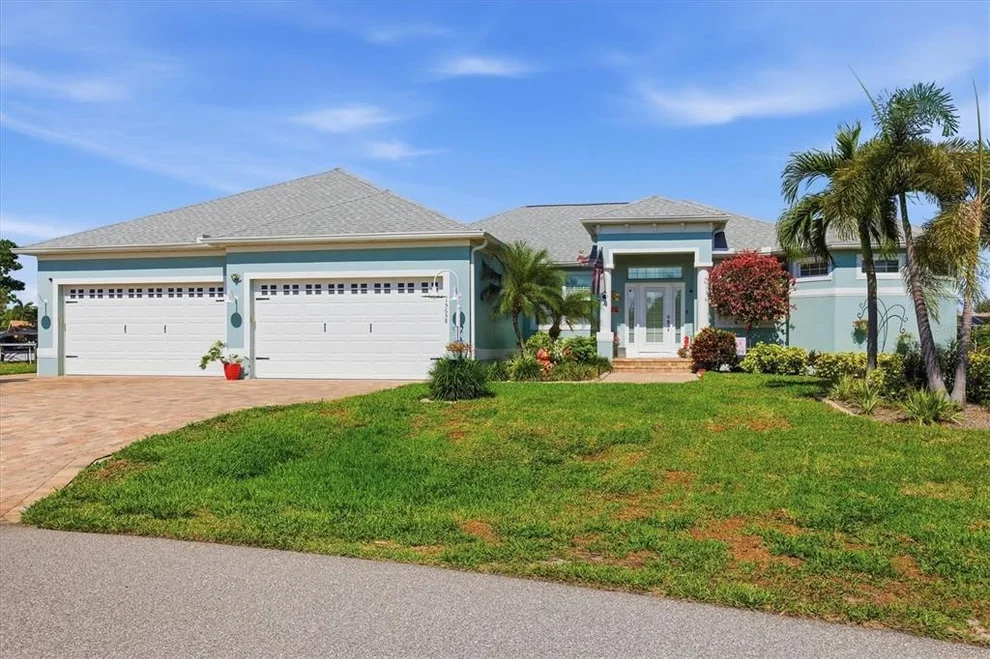 Unit for sale at 15658 APPLEWHITE CIRCLE, PORT CHARLOTTE, FL 33981