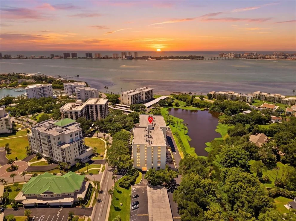 Unit for sale at 220 BELLEVIEW BOULEVARD, BELLEAIR, FL 33756