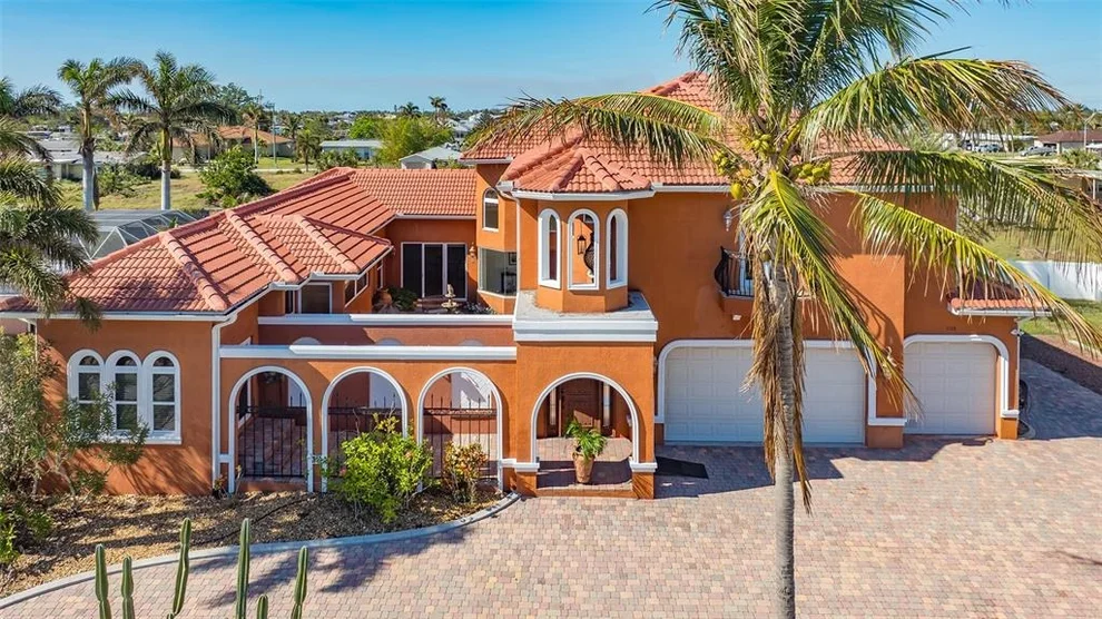 Unit for sale at 108 ROSELLE COURT, PORT CHARLOTTE, FL 33952