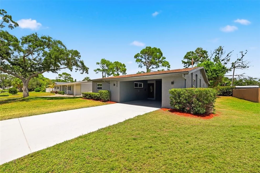 Unit for sale at 4435 HUNTINGTON STREET NE, ST PETERSBURG, FL 33703