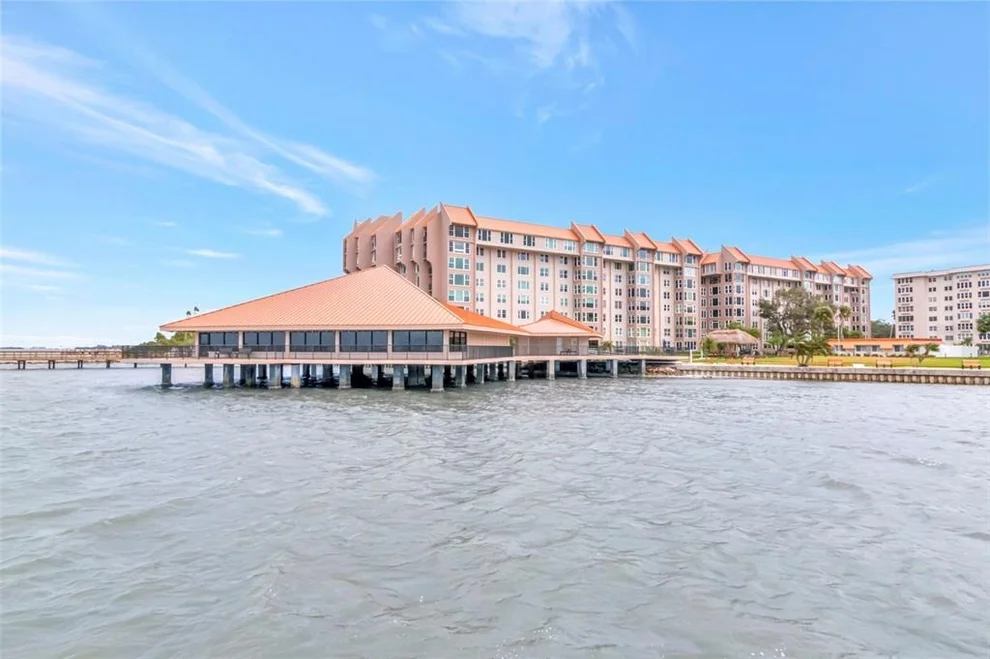 Unit for sale at 634 EDGEWATER DRIVE, DUNEDIN, FL 34698