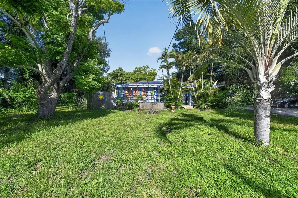 Unit for sale at 806 35TH STREET W, BRADENTON, FL 34205
