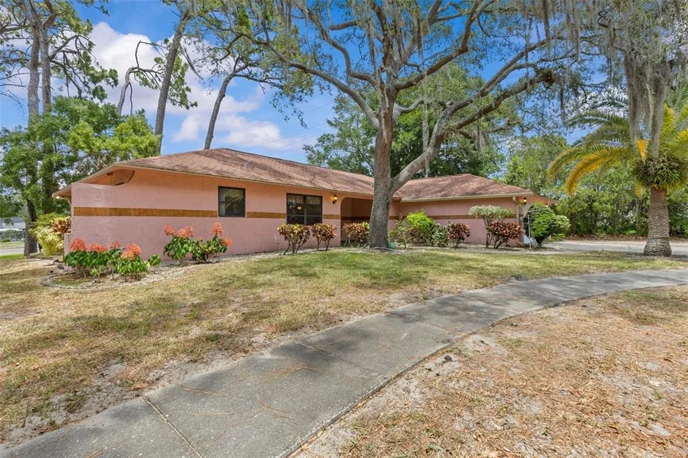 Unit for sale at 505 VILLAGE OAK DRIVE, TARPON SPRINGS, FL 34689