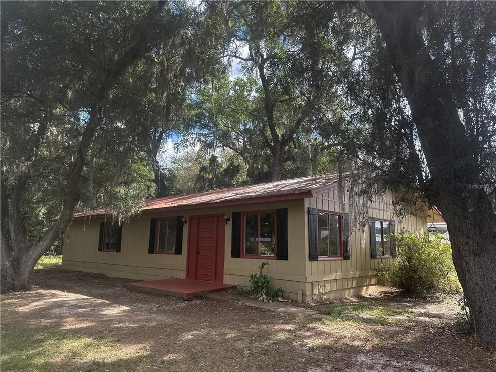 Unit for sale at 11345 SE 188TH AVENUE, OCKLAWAHA, FL 32179