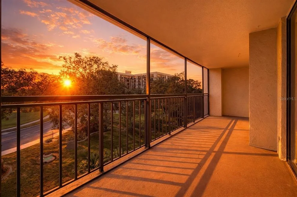 Unit for sale at 220 BELLEVIEW BOULEVARD, BELLEAIR, FL 33756