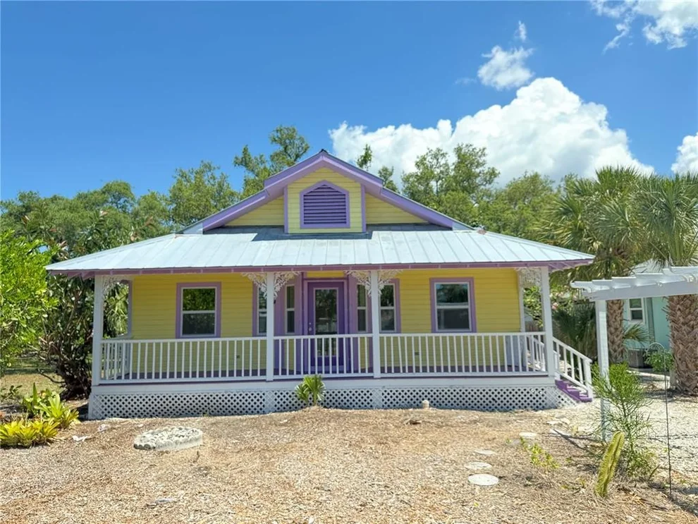 Unit for sale at 330 PAVONIA ROAD, NOKOMIS, FL 34275