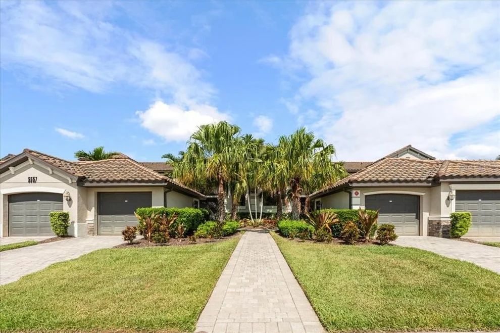 Unit for sale at 5557 PALMER CIRCLE, BRADENTON, FL 34211