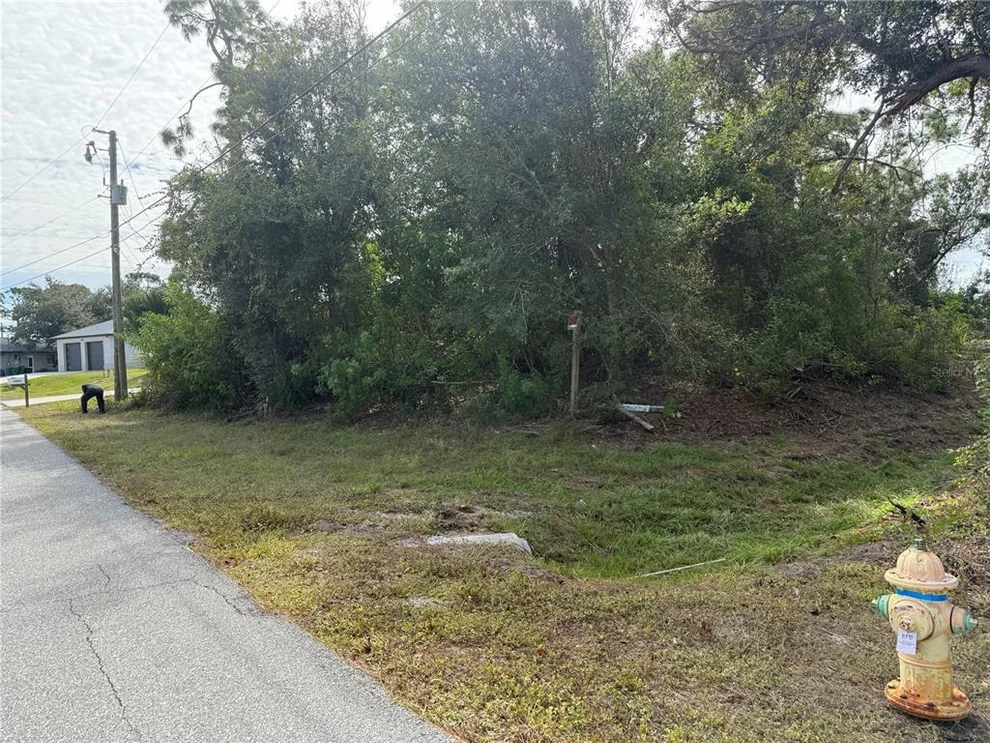 Unit for sale at 7483 REGINA DRIVE, ENGLEWOOD, FL 34224