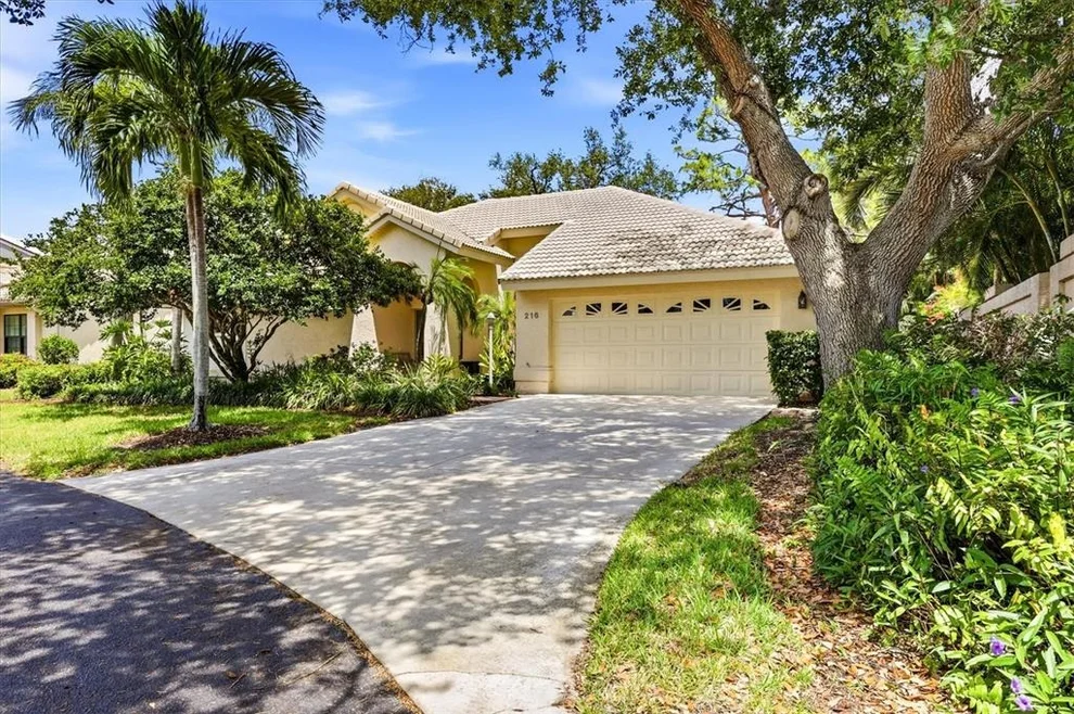 Unit for sale at 216 CARRIAGE HOUSE LANE, NOKOMIS, FL 34275