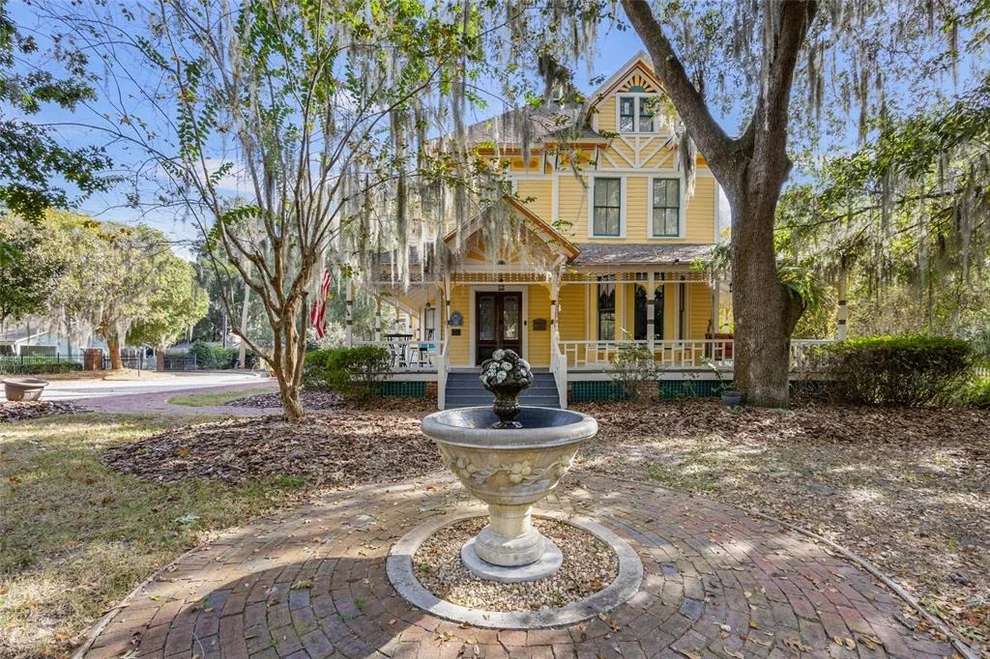 Unit for sale at 221 SE 7TH STREET, GAINESVILLE, FL 32601