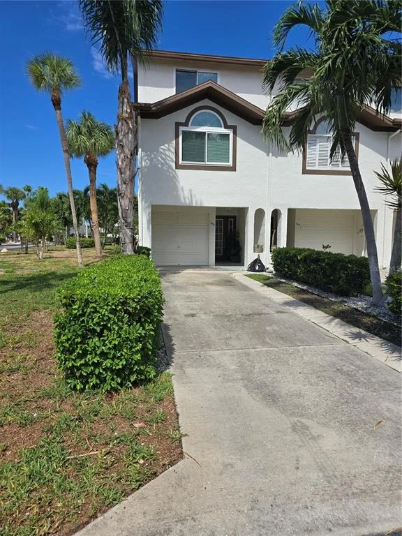Unit for sale at 346 MADEIRA CIRCLE, TIERRA VERDE, FL 33715