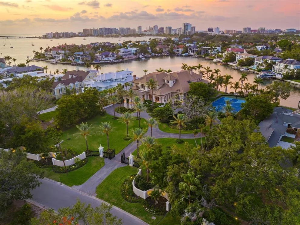 Unit for sale at 1423 HILLVIEW DRIVE, SARASOTA, FL 34239