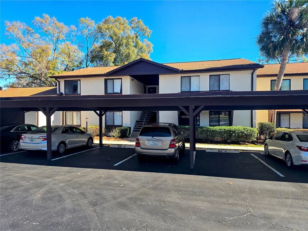 Unit for sale at 512 FAIRWAYS CIRCLE, OCALA, FL 34472