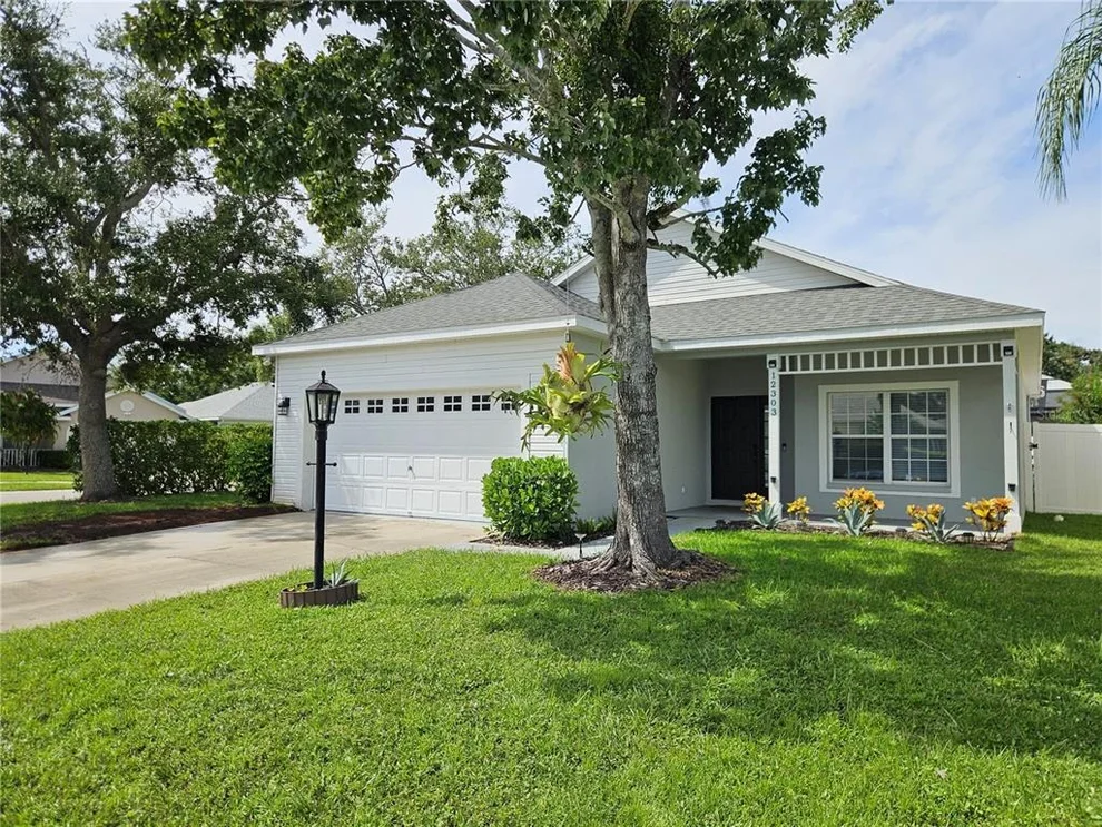 Unit for sale at 12303 TALL PINES WAY, LAKEWOOD RANCH, FL 34202