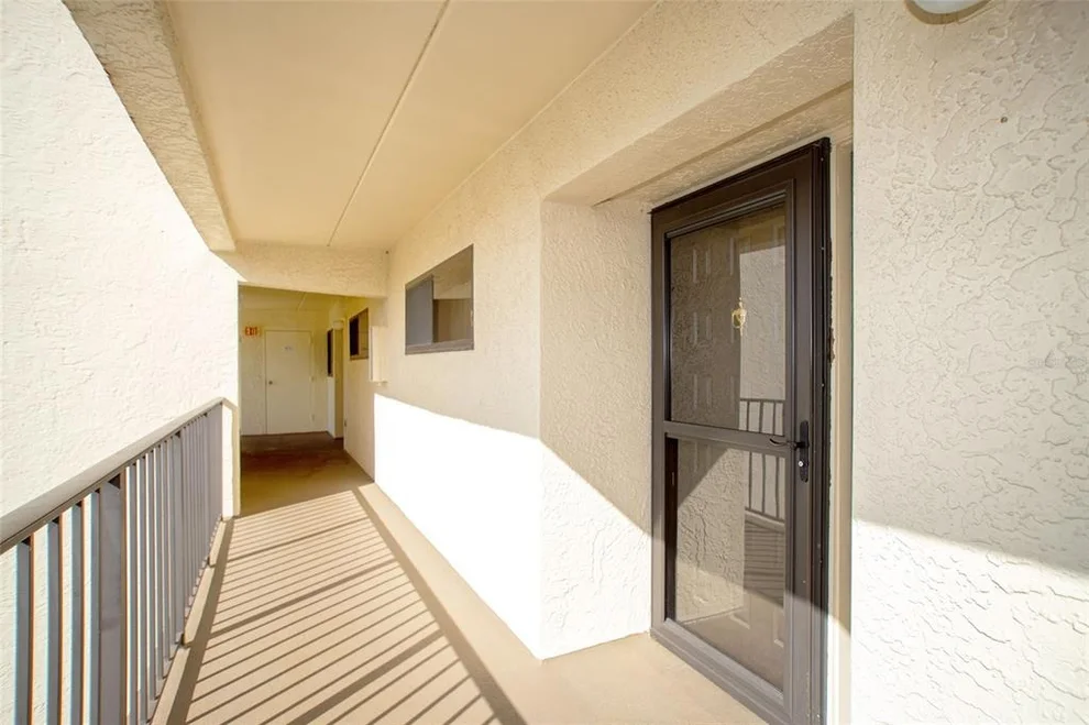 Unit for sale at 9490 HARBOR GREENS WAY, SEMINOLE, FL 33776