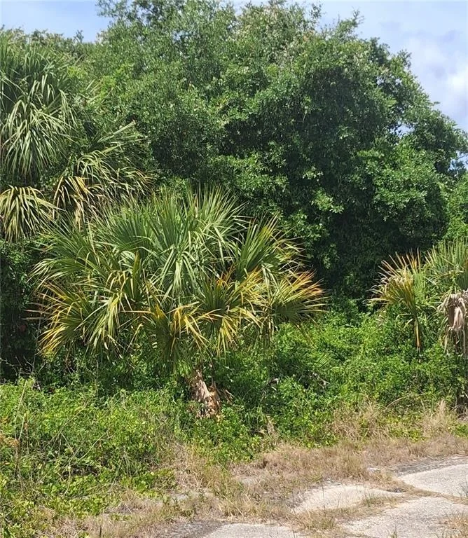 Unit for sale at N HOLLOWAY AVENUE, NORTH PORT, FL 34288
