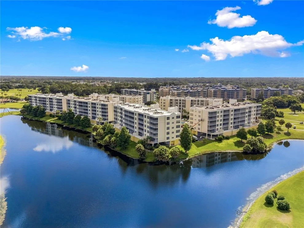 Unit for sale at 1200 COUNTRY CLUB DRIVE, LARGO, FL 33771