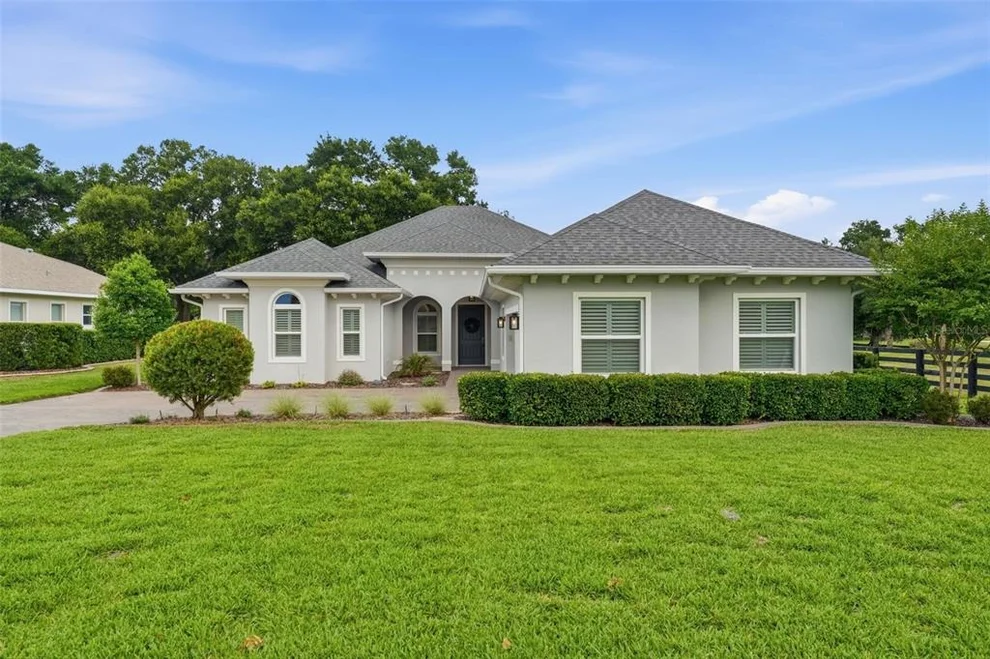 Unit for sale at 5066 GREENS DRIVE, LADY LAKE, FL 32159