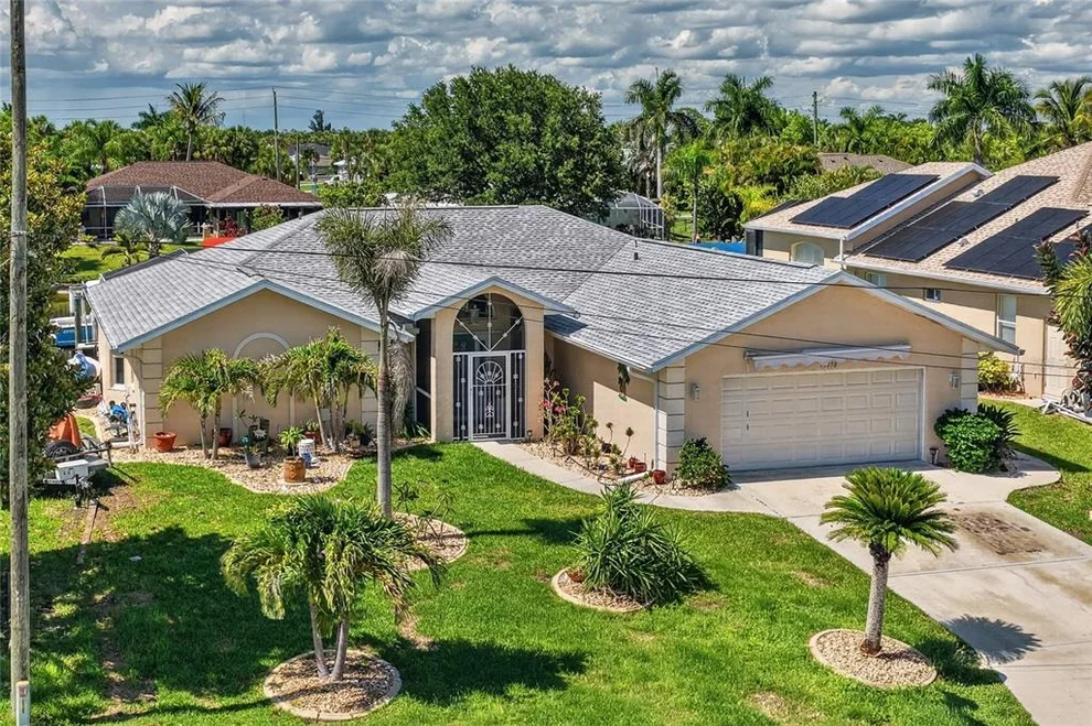 Unit for sale at 19178 WATERBURY COURT, PORT CHARLOTTE, FL 33948