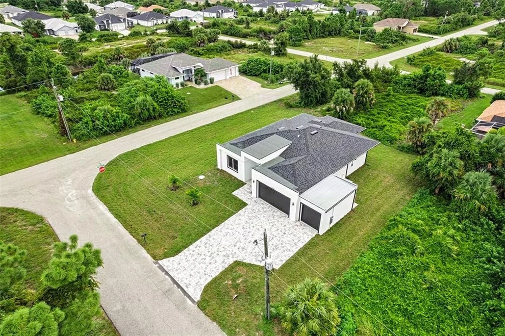 Unit for sale at 13332 BOABADILLA LANE, PORT CHARLOTTE, FL 33981