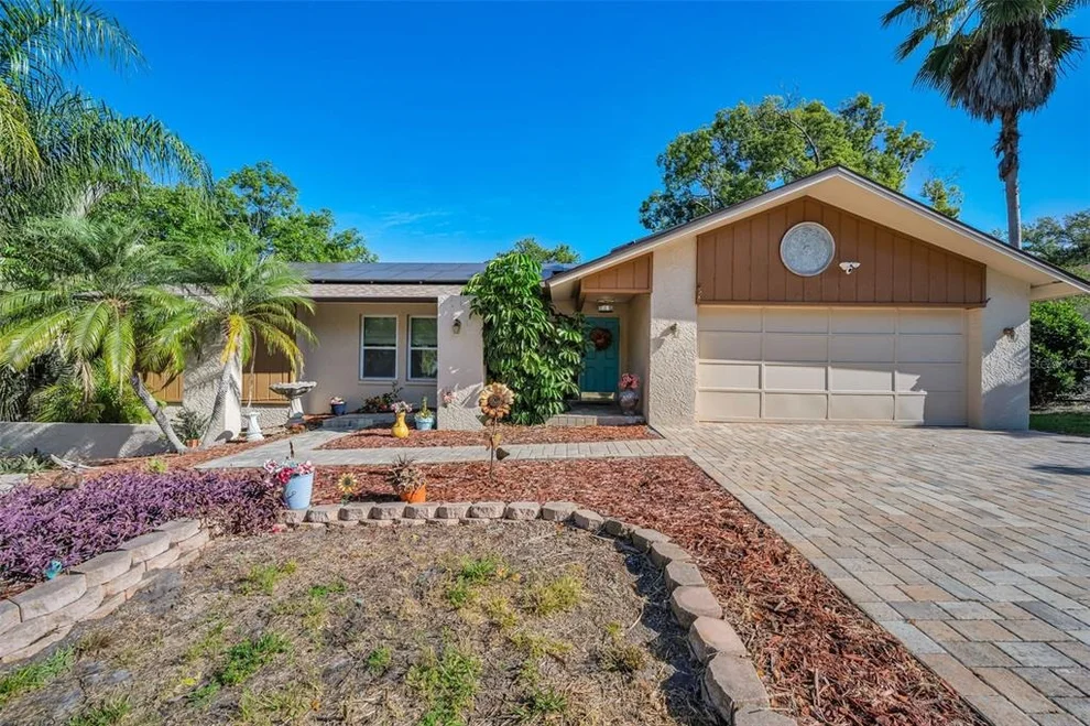 Unit for sale at 760 VILLAGE WAY, PALM HARBOR, FL 34683