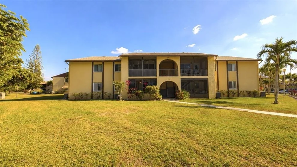 Unit for sale at 328 PINE RIDGE CIRCLE, GREENACRES, FL 33463