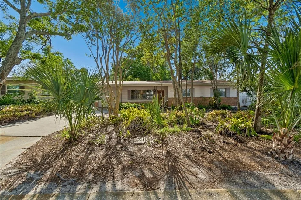 Unit for sale at 4703 S RENELLIE DRIVE, TAMPA, FL 33611
