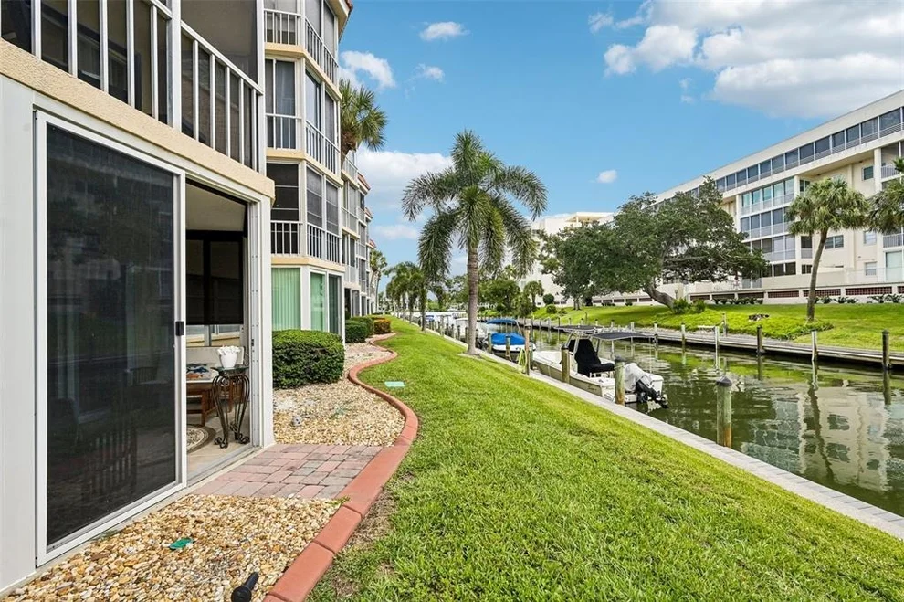 Unit for sale at 1300 N PORTOFINO DRIVE, SARASOTA, FL 34242
